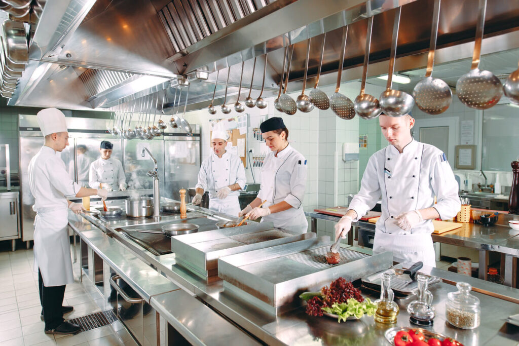 A Foodie’s Guide to North Riverside: Exploring Sandy Springs’ Hidden Culinary Gems